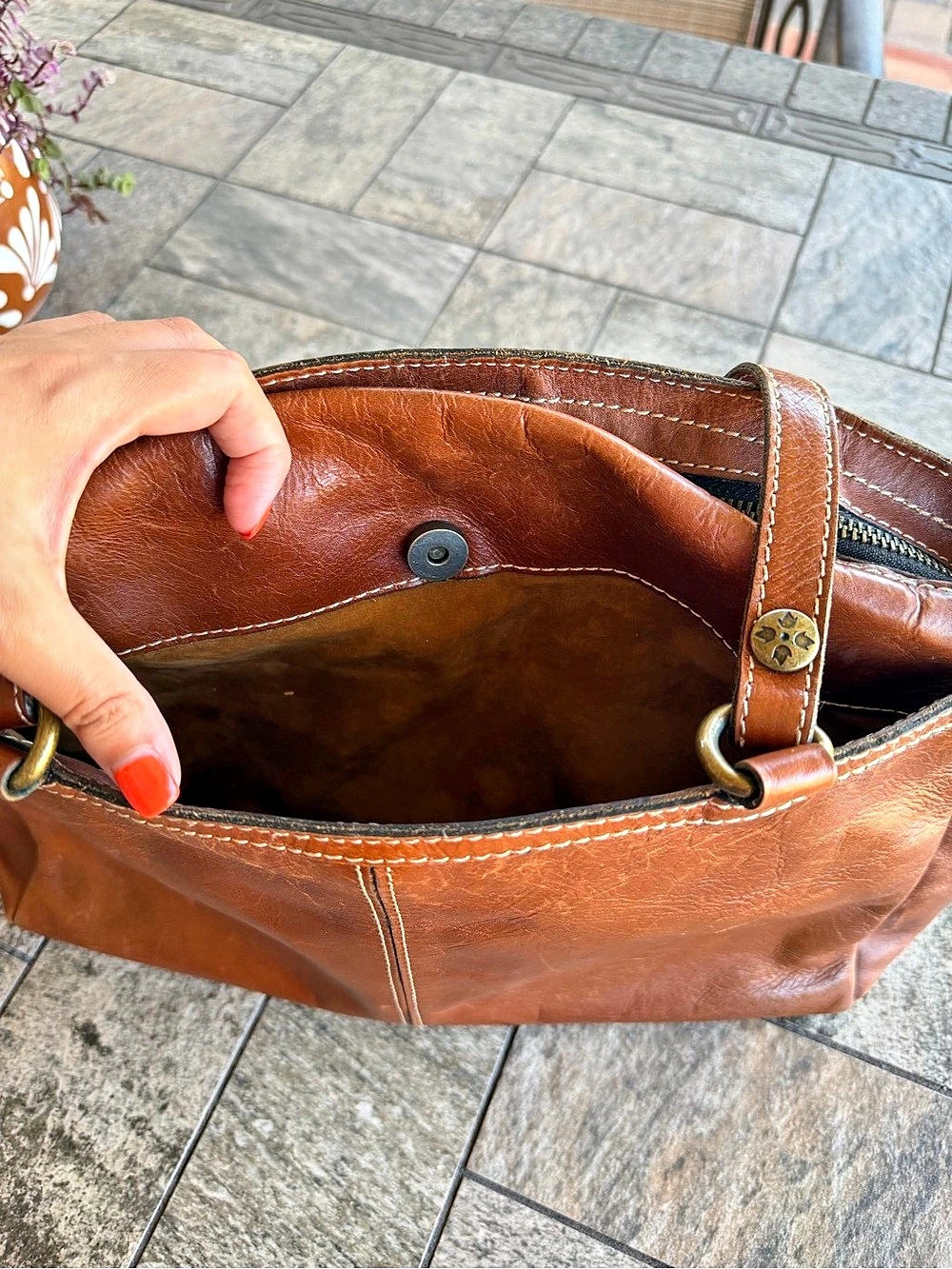 Patricia Nash Poppy Tote - Picture 6 of 11